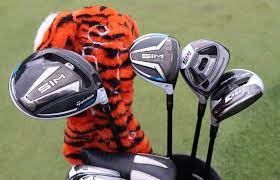 Tiger Woods What S In The Bag 2020 New Taylormade Sim Metalwoods