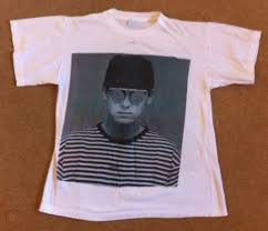It's just the description of the riot happening and then the aftermath. Pet Shop Boys Suburbia T Shirt Size L 513536507