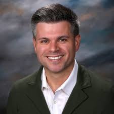 Dennis Giblin's Instagram, Twitter & Facebook