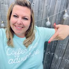 Destiny floral top for women