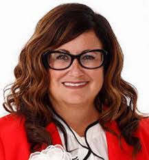 Jean Kramer's Instagram, Twitter & Facebook