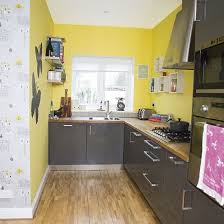 Depth is created with pops. 25 Bright Grey And Yellow Kitchen Decor Ideas Digsdigs
