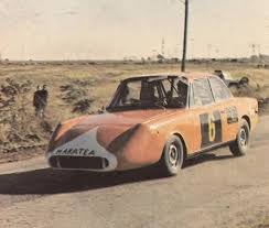 Estoy buscando la pelicula argentina ¨turismo carretera¨ 1969. Las Coupe Fiat Del Turismo Carretera Carburando