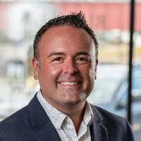 Benjamin Willett's Instagram, Twitter & Facebook