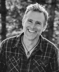 In the Fall of 2020, I founded my parent coaching and facilitation company,  Parent Sidekick. I support parents and caregivers, such as yourself, with  your "parenting practice." Coaching sessions focus