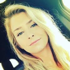 Sharon Rivenbark's Instagram, Twitter & Facebook