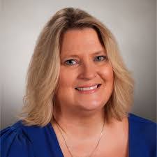 Sarah Andrzejewski's Instagram, Twitter & Facebook