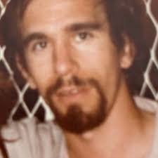 Carl Howes's Instagram, Twitter & Facebook