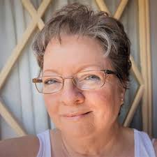 Georgia Doyle's Instagram, Twitter & Facebook