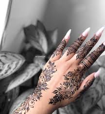 A N J U M A On Instagram New Fave Design First Time Trying Out 100 Jagua Henna Jagua Henna Henna Tattoo Hand Henna Tattoo Designs Arabic Henna Designs
