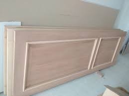 Silahkan hubungi nomor dibawah ini jika sedang berecana membuat pintu lapis teakwood / pintu double triplek dengan harga yang terjangkau. Pintu Triplek Variasi List Rangka Kayu Kamper Samarinda Oven Pk Karunia Jati