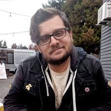 Chris Mccraw's Instagram, Twitter & Facebook