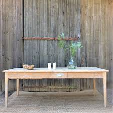 Table De Ferme Ancienne Patinee 2 Tiroirs Poignees Coquilles Anciennes 2 M Bois Clair Brut Plateau Patine Tables Patinees Table De Ferme Table Bois Brut