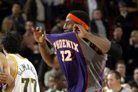 Despite Choice To Retire As A Knick Amar E Stoudemire Will Always Be A Sun Bright Side Of The Sun