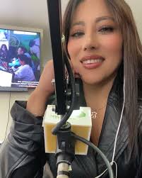 No hay que arreglar nada con nadie. Vamos a empezar el 2025 con las  personas que estuvieron en las buenas y no nos abandonaron en las malas!”  🦋💜