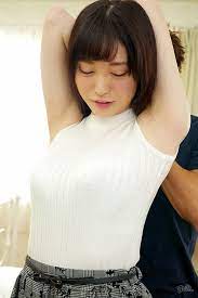 画像探訪 12 腕を上げるポーズの画像まとめ 97枚 111枚 blog nobon ポーズ 女子ファッション 女の子