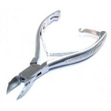Use small nips from the free edge of the fingernail whe. 5 5 Toe Nail Clippers Stainless Steel With Lock Curved Style Use In Spa Salon Ebay