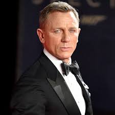 Daniel Craig will keep James Bond role for next film as Tom Hiddleston is  'too smug'