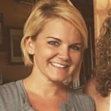 Kelly Breeden's Instagram, Twitter & Facebook