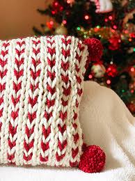 Take advantage of our free christmas knitting patterns on this page! Knitting Patterns Galore Chunky Pillow Cover