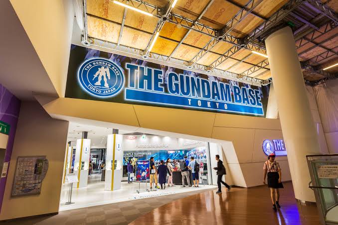 Gundam Base Tokyo | Shopping in Odaiba, Tokyo