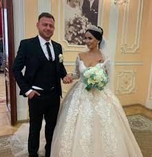 Svadba Valeriya Blyumenkranca I Anny Levchenko Starhit Ru