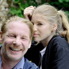 Interview mit Lilith und Ben Becker: „Schokobrunnen spritzt, totales Chaos 