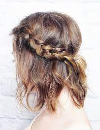 Il faut juste un peu de patience et d'entrainement! Comment Coiffer Un Epis Coiffure Cheveux Courts Coiffure Facile