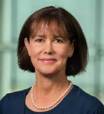 Four Women to the Big Four: Immediate Success for Accounting and Analytics 