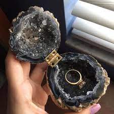 Creative Engagement Ring Boxes For Perfect Proposal An Engagement Ring Is Most Likely The Second Mos Creative Engagement Rings Engagement Ring Box Geode Ring