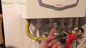 Agentul termic produs de instalațiile de termoficare, prin intermediul schimbătoarelor de căldură, conform figurii de mai jos, transferă energia termică pentru prepararea apei calde menajere. Eroare Centrala Presiune Insuficienta Youtube