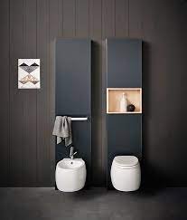 wc japonais suspendu dans salle de bain noire salle de bain design toilette design wc japonais