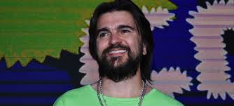 Check spelling or type a new query. Juanes Comparte En Redes La Declaracion Perfecta De Amor Love 40 Los40