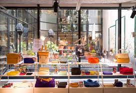 I confirm i'm 18 years+. Other Stories Eroffnet Flagship In Paris Und Bald In Berlin News Distribution 320174
