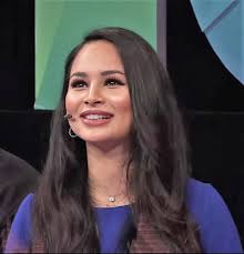 Drama adaptasi novel mr london ms langkawi karya herna diana akhirnya bakal ditayangkan di malaysia menerusi saluran astro warna. Izara Aishah Wikipedia