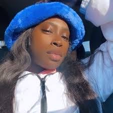 Yajaira Diaz's Instagram, Twitter & Facebook