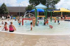 There are 13 pupils per teacher, 335 students per librarian, and 385 children per counselor. Siouxnami Waterpark Sioux Center Ia Official Website