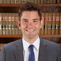 3000+ perfiles de «Whitmer»