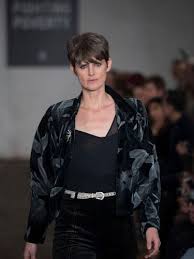 She was a favourite of many of leading designers, and appeared on magazine covers and catwalks for more than 25. Fq4mgebo Fxltm