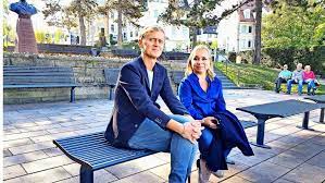 Lives in wangen/allgäu, germany with her husband and their daughter. Christine Urspruch Als Stadtfuhrerin So Schon Ist Stuttgart Stuttgart Stuttgarter Nachrichten