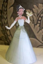 Free printable paper dolls and clothes. Disney Paper Doll Printables Be A Fun Mum