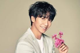 His nicknames are ballad prince, heodang, nation's um chin dal. Malicious Commenters About Lee Seung Gi Can Be Fined 4 600 Xenews Net