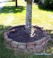 How To Make A Brick Tree Ring On Uneven Ground Landscaping Around Trees Diy Garden Diy Garden Decor