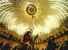 It was recorded at waterfront studios, hoboken, new jersey, by henry hirsch. Lenny Kravitz From The Music Video Are You Gonna Go My Way Advert Music Rock N Roll Music Videos