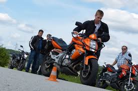 Maybe you would like to learn more about one of these? Passer Le Permis Moto Tous Savoir Pour Se Lancer