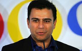 Twitter chairman Omid Kordestani just bought $2m worth of shares increasing  his stake by 30pc and with finance chief Anthony Noto is first Twitter exec  to buy this year