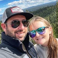 Casey Tennison's Instagram, Twitter & Facebook