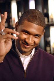 Happy 47h Birthday to Usher Raymond, born Agust 14, 1978.