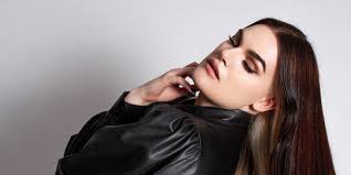 Emerging R&B artist Anna-Li draws attention to toxic relationships