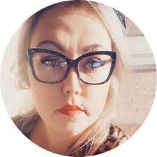 Sandra Ginsberg's Instagram, Twitter & Facebook